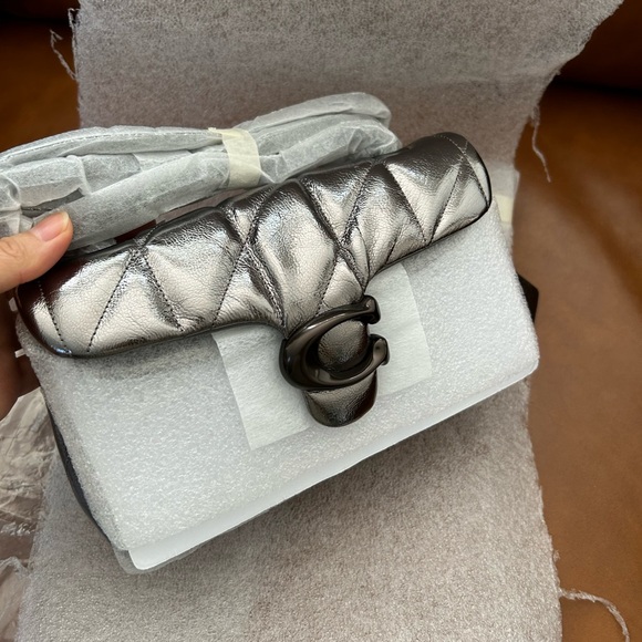 Coach Tabby Shoulder Bag 20 With Quilting - Picture 1 of 15